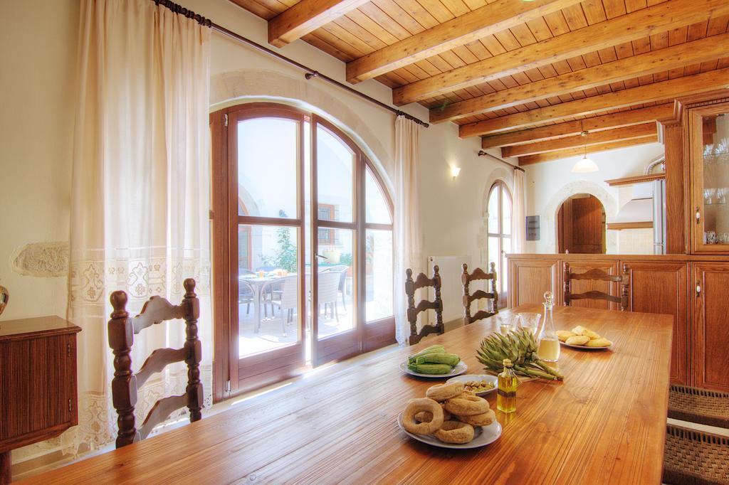 Askoutsi Manor, A Natural Tranquil Retreat, By Thinkvilla Agios Ioannis  Exterior foto